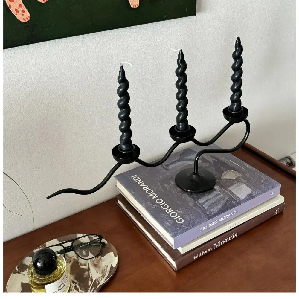 Silrirra Candle Holder
