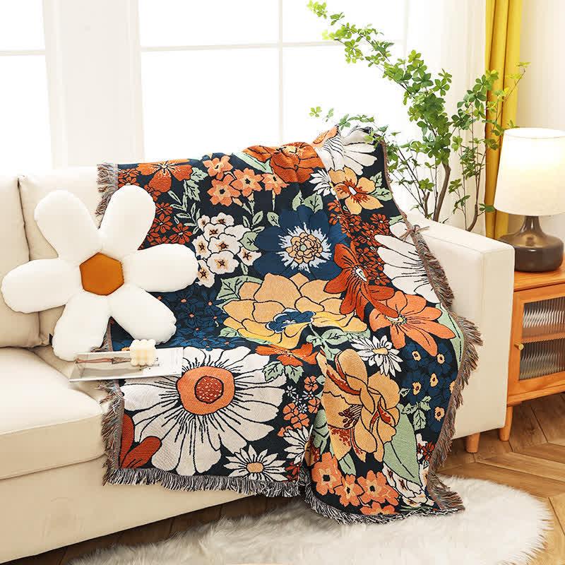 Sormendo Throw Blanket