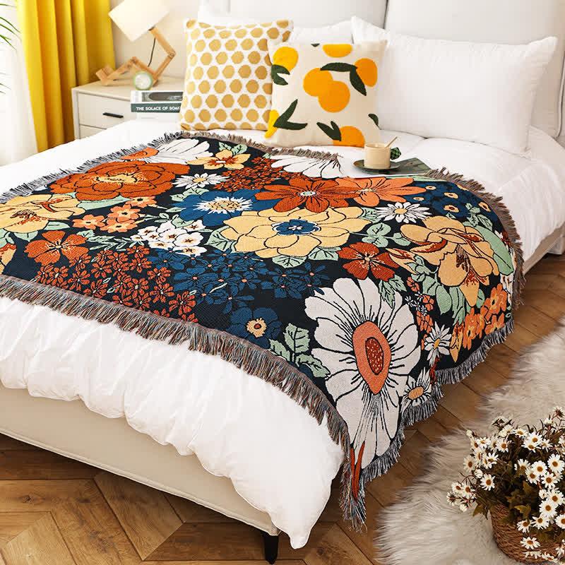 Sormendo Throw Blanket