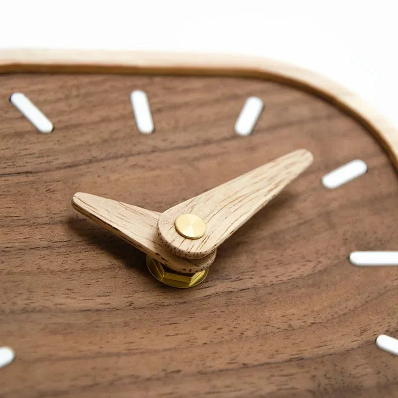 Sormira Table Clock