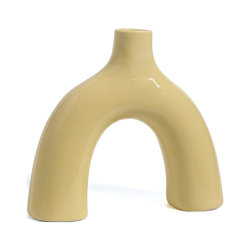 Stylish and Creative Ceramic Vase | Kelmera