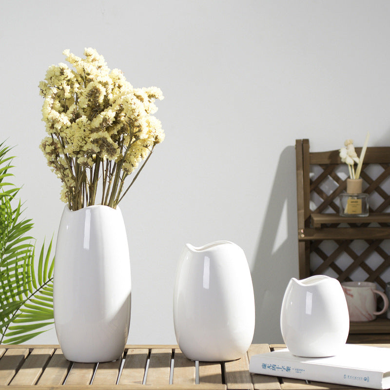 Stylish Ceramic Vase | Kelmera