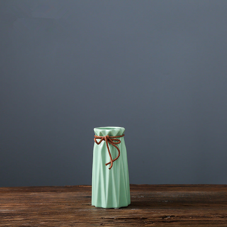 Stylish Decorative Vase | Kelmera
