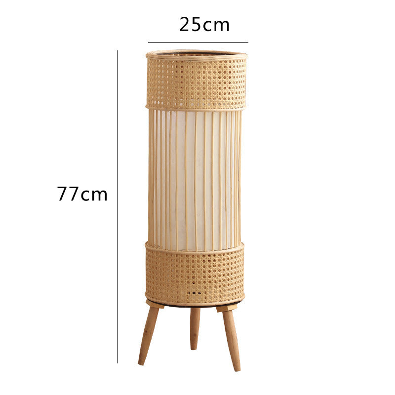Stylish Floor Lamp in Modern Design | Kelmera