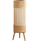 Stylish Floor Lamp in Modern Design | Kelmera