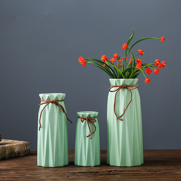 Stylish Flower Vase | Kelmera