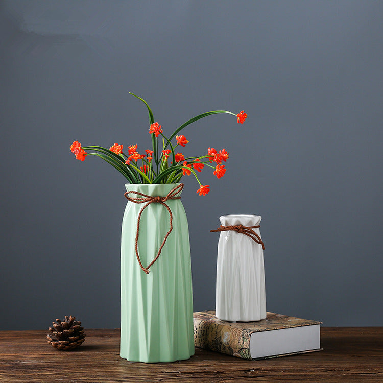 Stylish Flower Vase | Kelmera