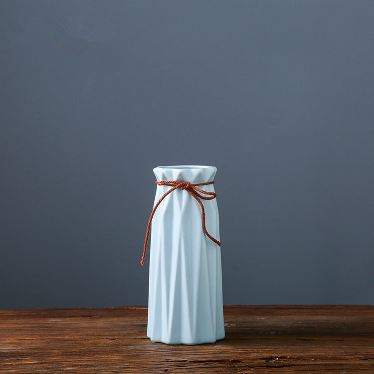 Stylish Flower Vase | Kelmera