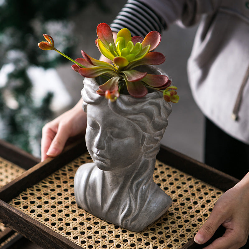 Stylish Sculpture Head | Kelmera