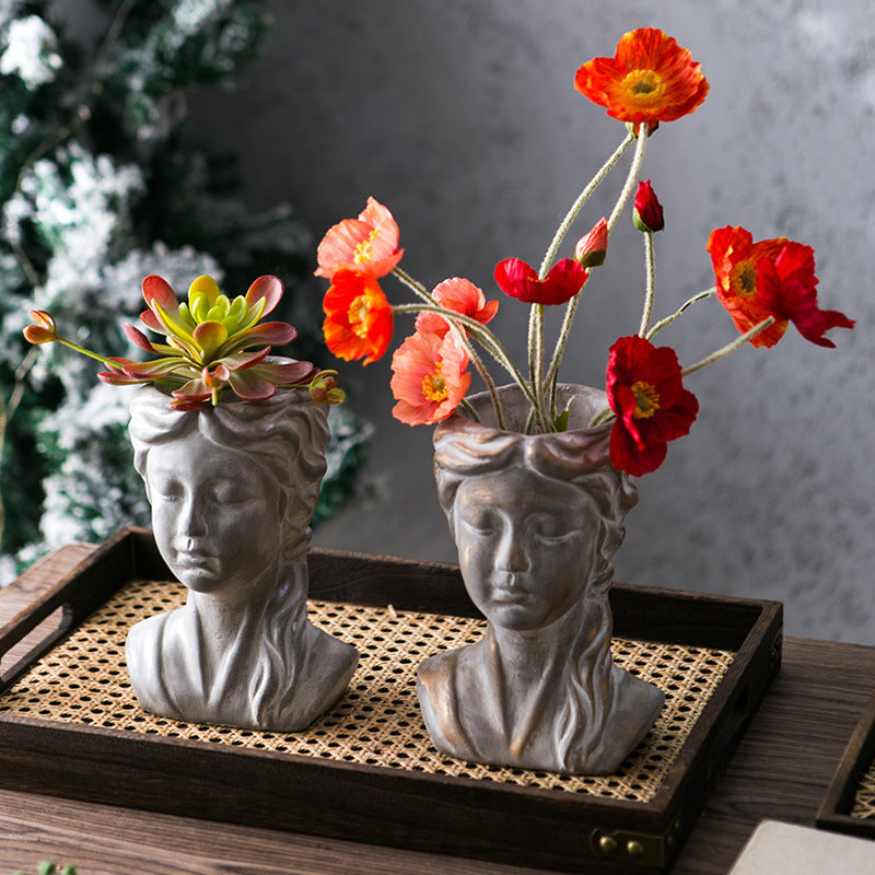 Stylish Sculpture Head | Kelmera