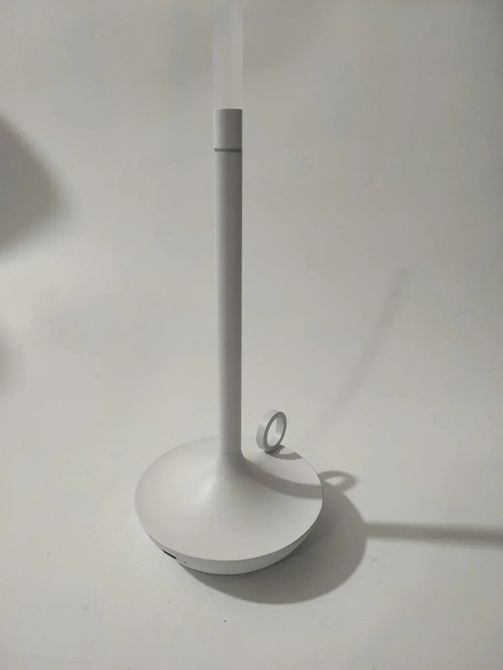 Siline Table Lamp-Kelmera