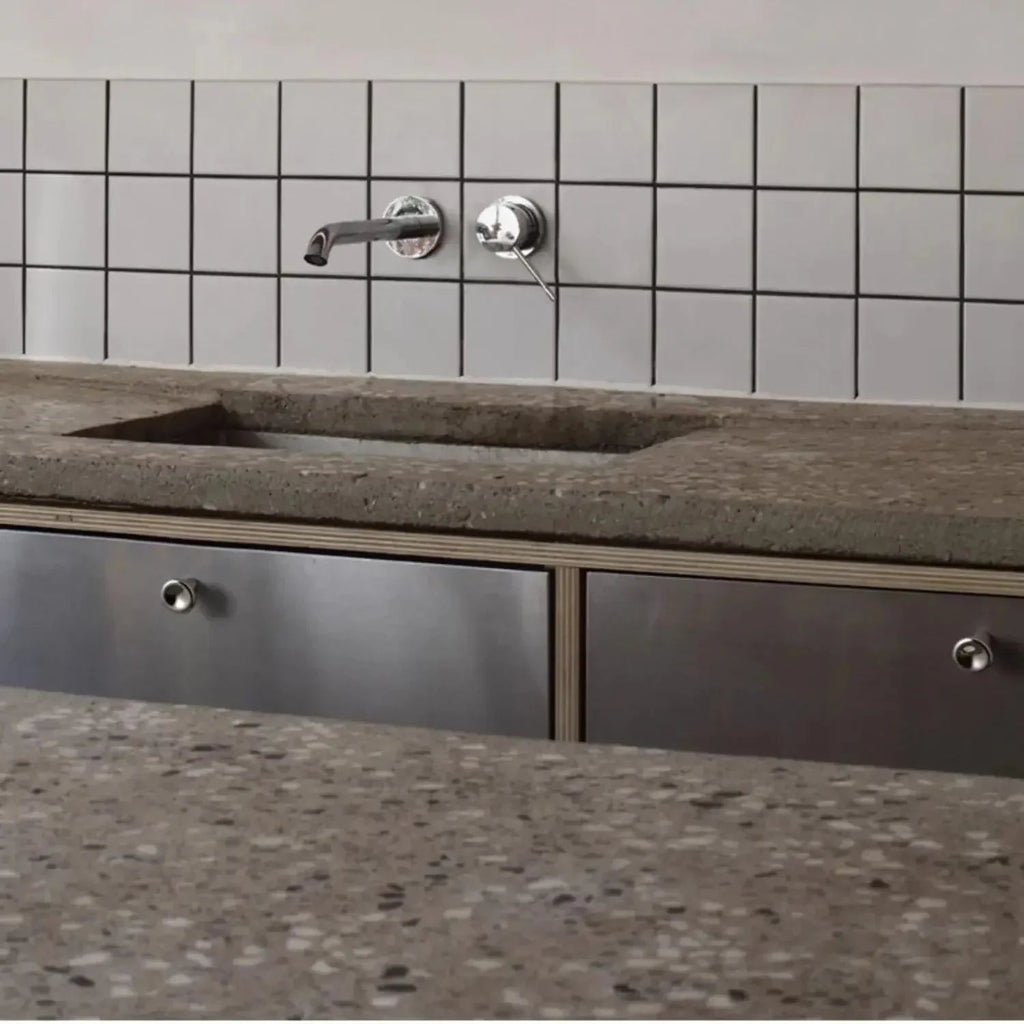 Tavren Brass Cabinet Handle