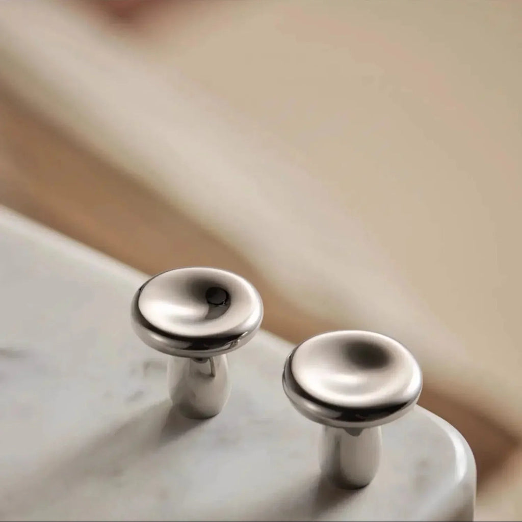 Tavren Brass Cabinet Handle