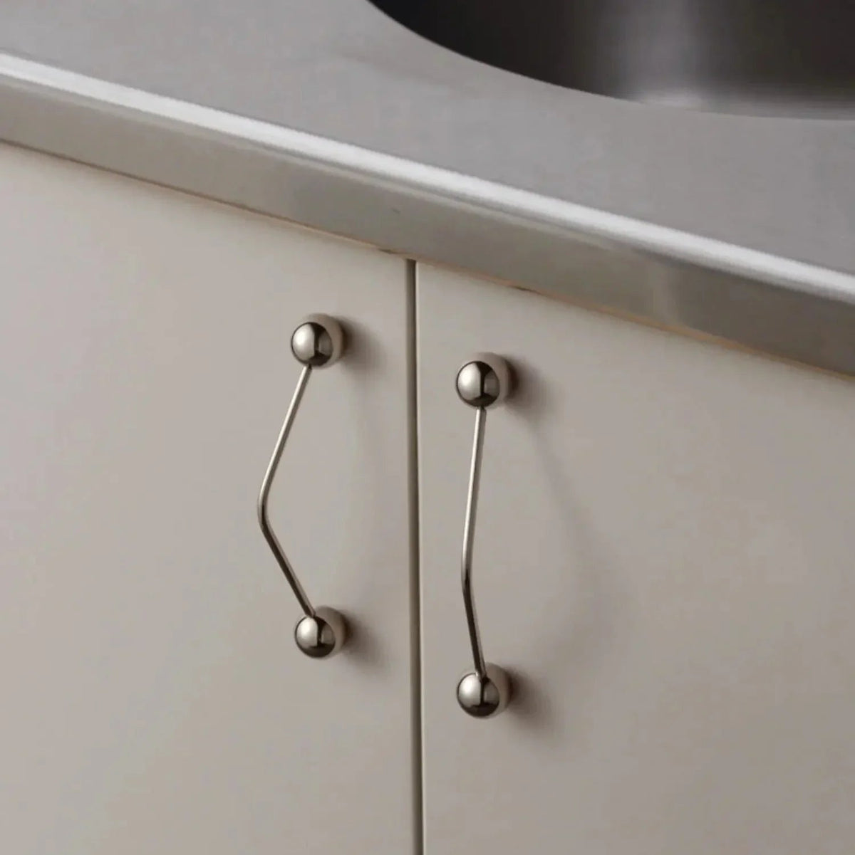 Tavren Brass Cabinet Handle