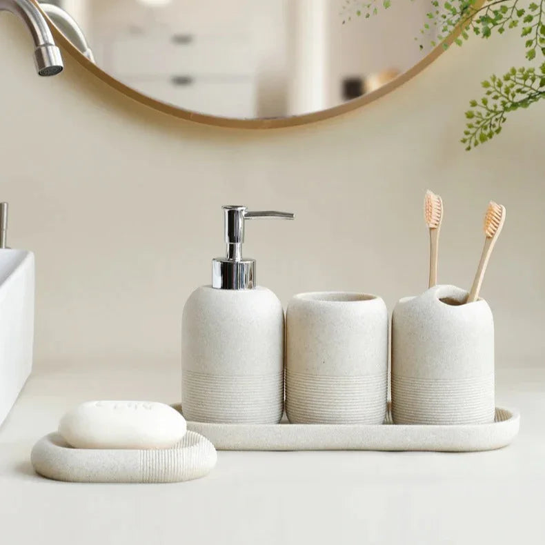 Torunda Bathroom Set