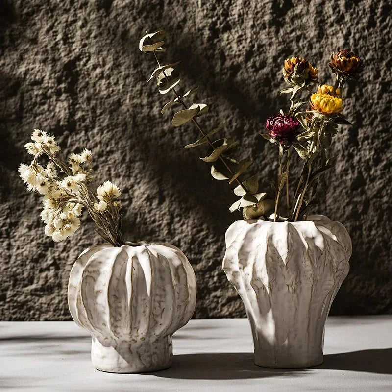 Urmona Ceramic Vase
