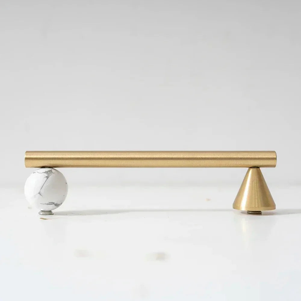 Urmynta Cabinet Handle