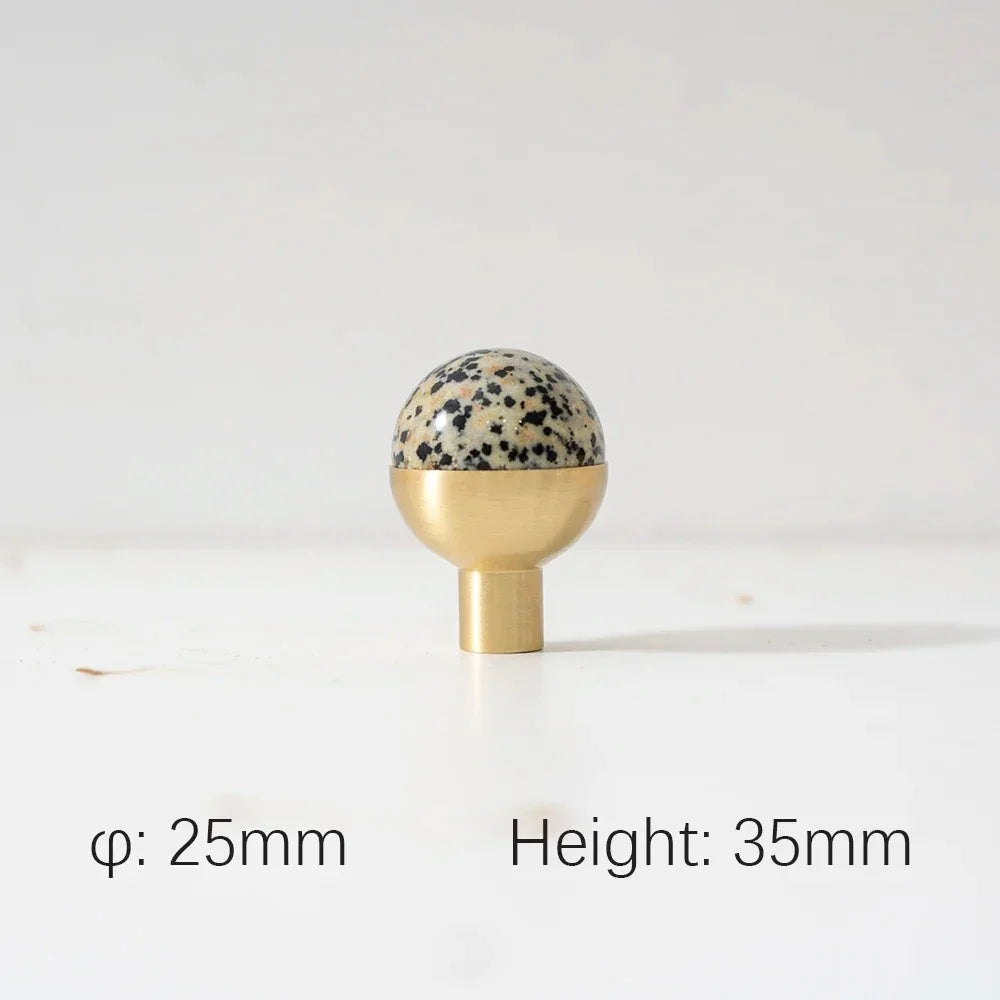 Urmynta Cabinet Handle