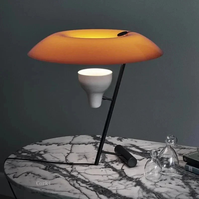 Urmynta Table Lamp