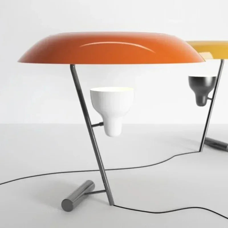 Urmynta Table Lamp