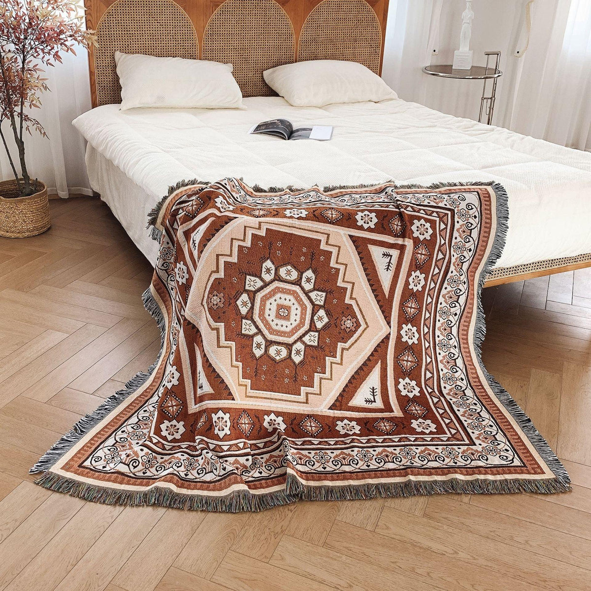 Valrossa Woven Throw Blanket