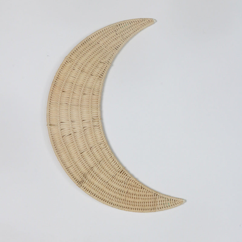 Wall Decoration made of Handwoven Rattan in Moon Design | Kelmera