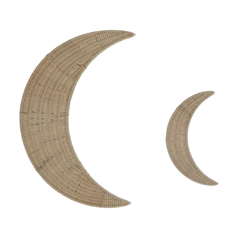 Wall Decoration made of Handwoven Rattan in Moon Design | Kelmera