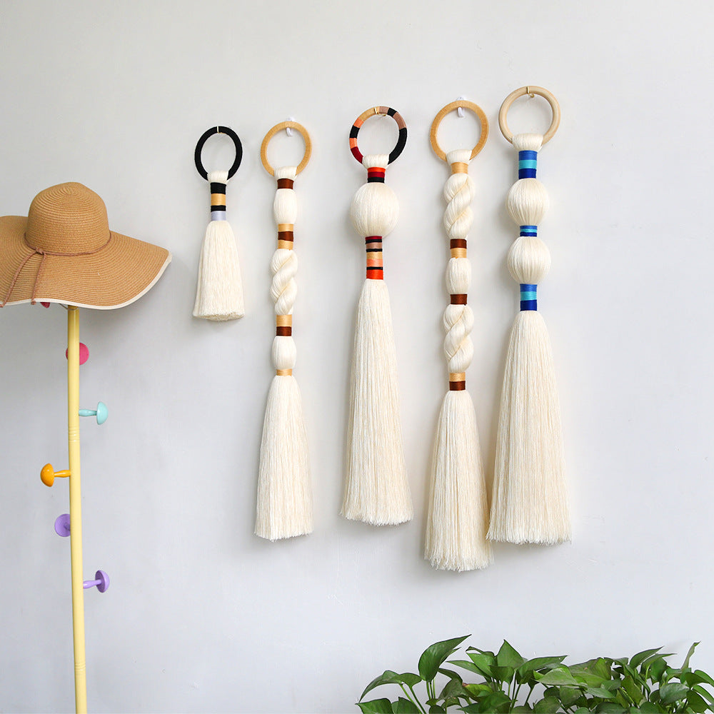 Wall Decoration with Elegant Tassel Design | Kelmera