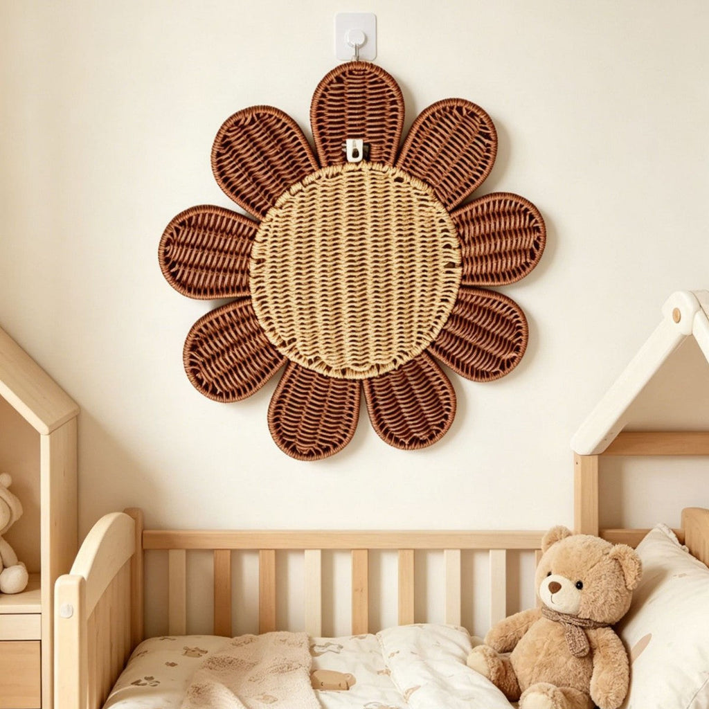 Wall Hanger in Flower Design | Kelmera