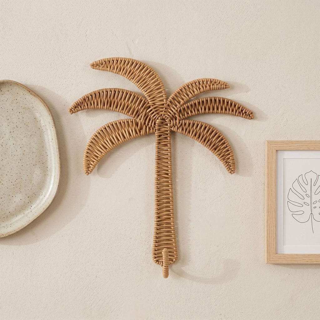Wall Hook in Palm Shape | Kelmera