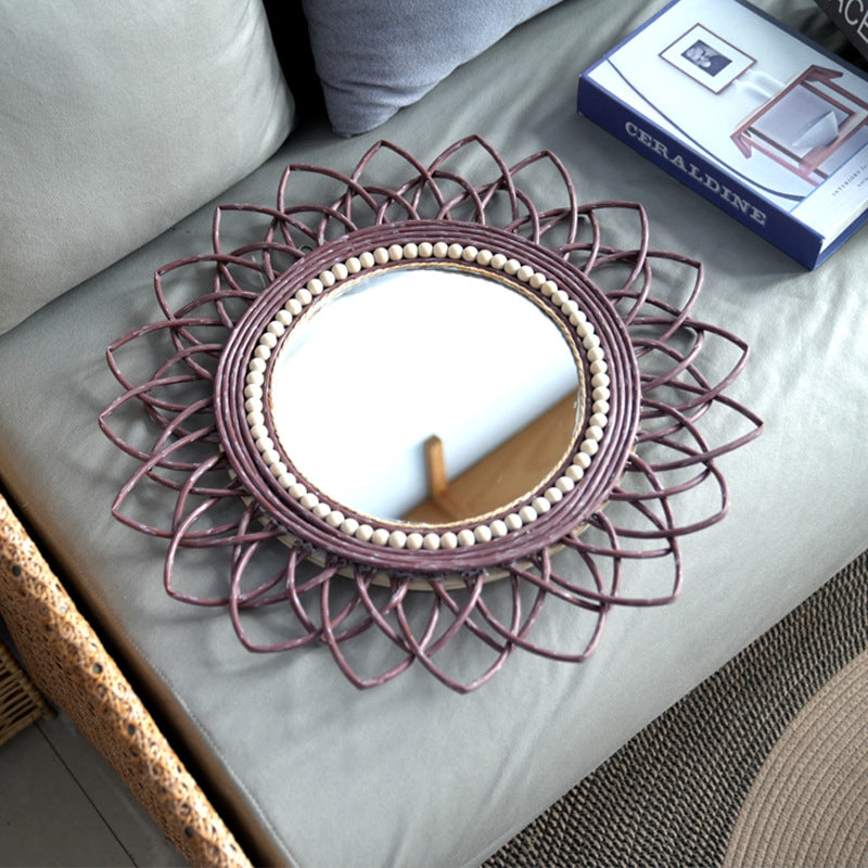 Wall Mirror with Elaborate Macrame Frame | Kelmera