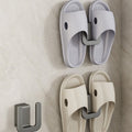 Wall-Mounted Shoe Organizer with Easily Accessible Holder | Kelmera