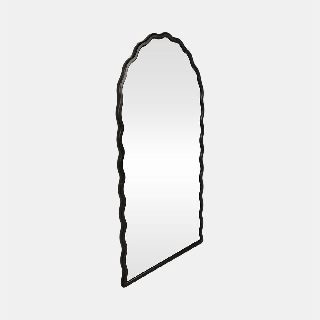 Wellenrand Decorative Wall Mirror | Kelmera