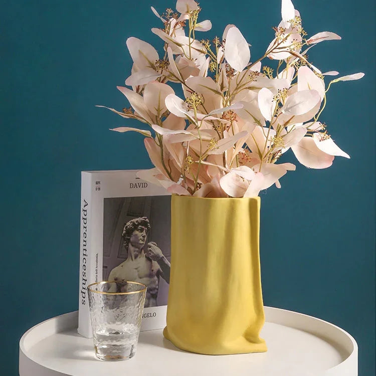 Wenfynta Vase