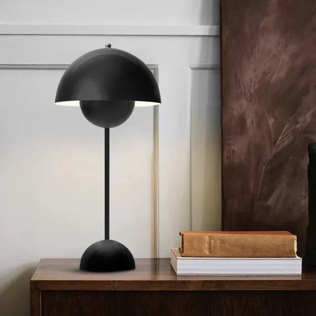 Wenstynta Table Lamp