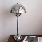 Wenstynta Table Lamp