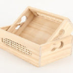 Wood Storage Box with Decorative Mesh Elements | Kelmera