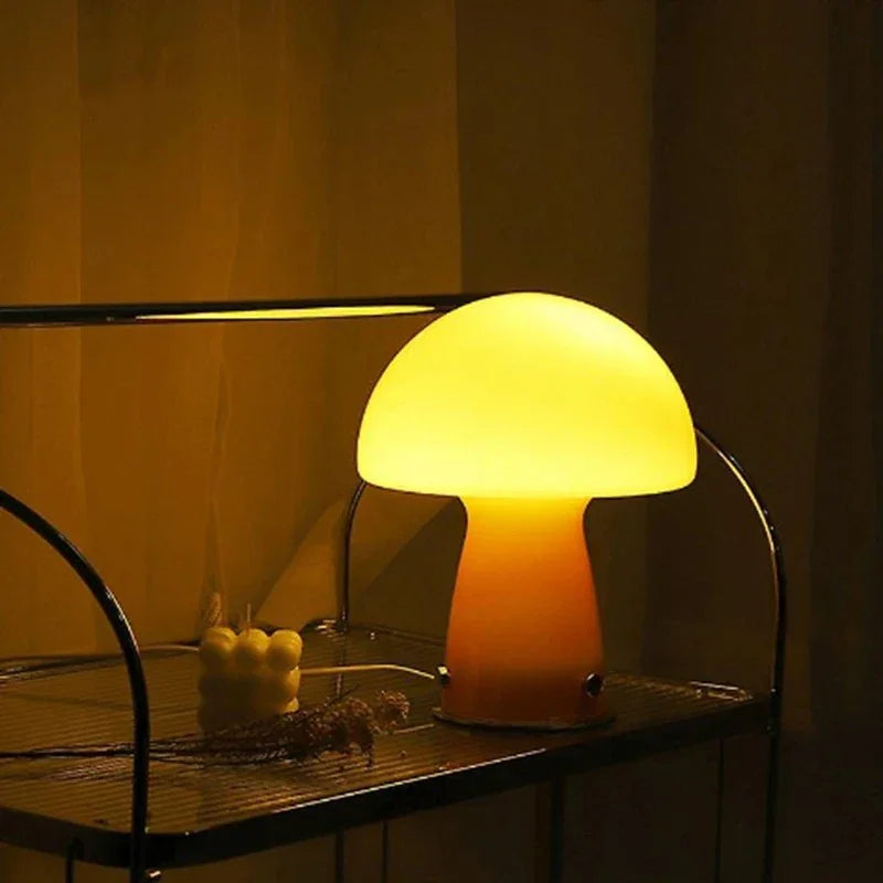 Yarrowdean Table Lamp