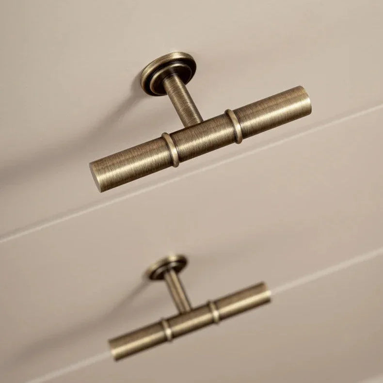 Yarstanta Handles and Knobs
