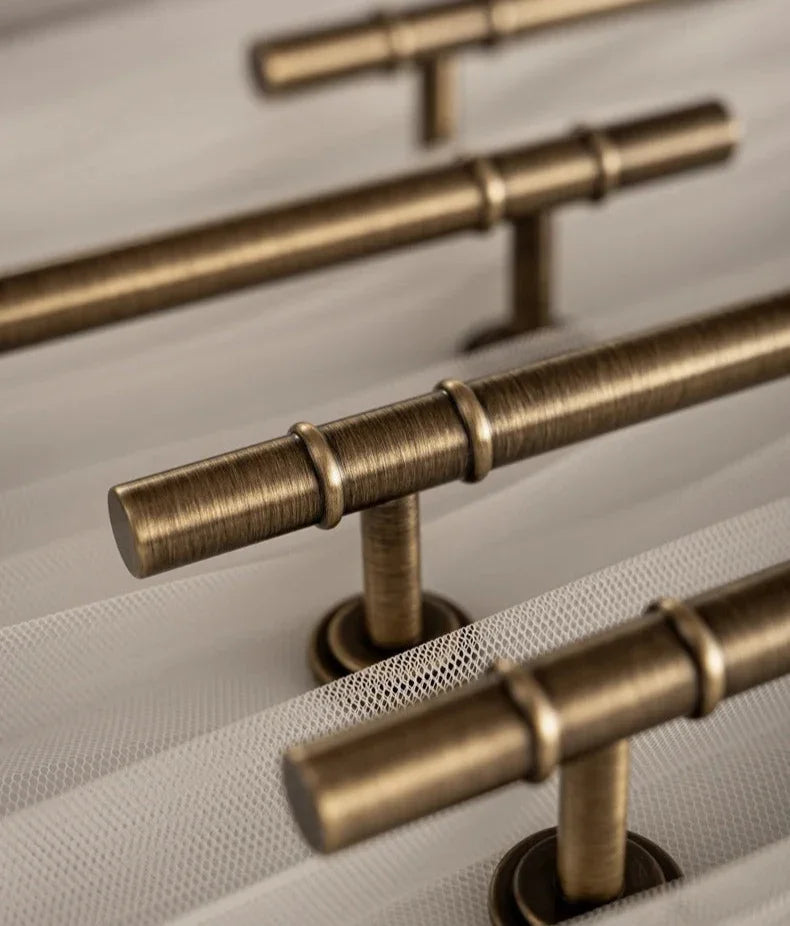 Yarstanta Handles and Knobs