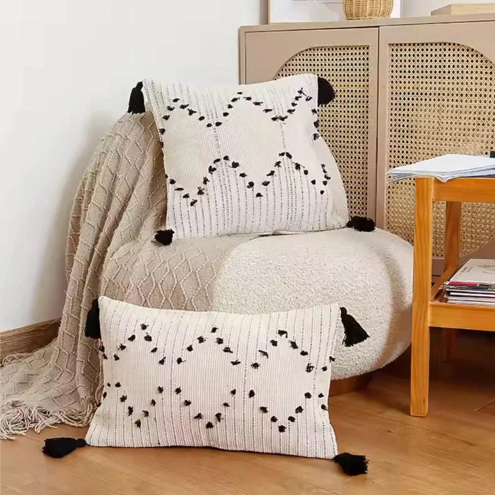 Yelbynta Cushion Cover