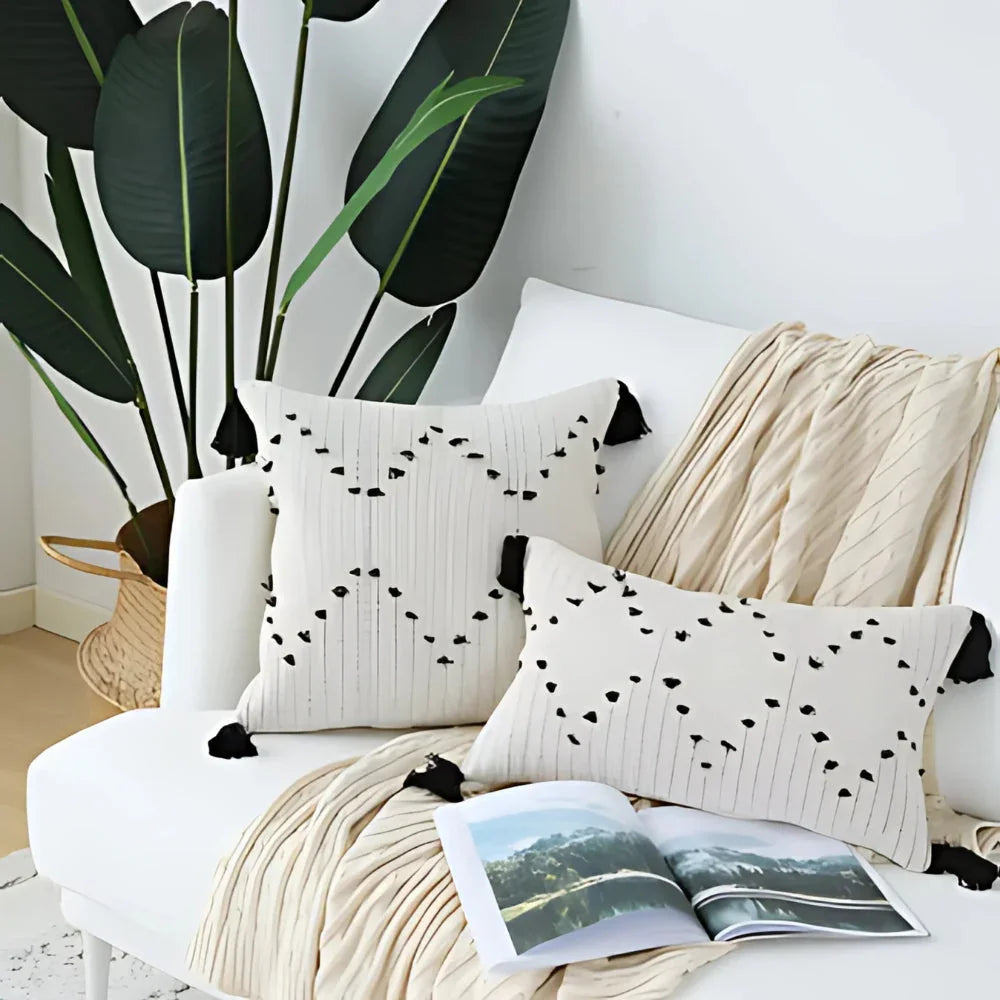Yelbynta Cushion Cover