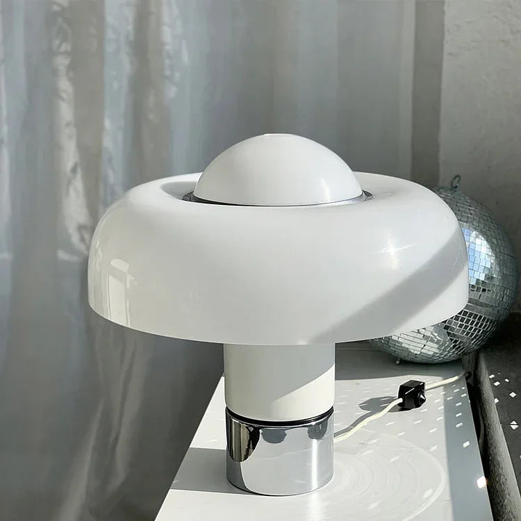 Yelfynta Table Lamp - Glass