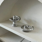 Yelnia Candle Holder