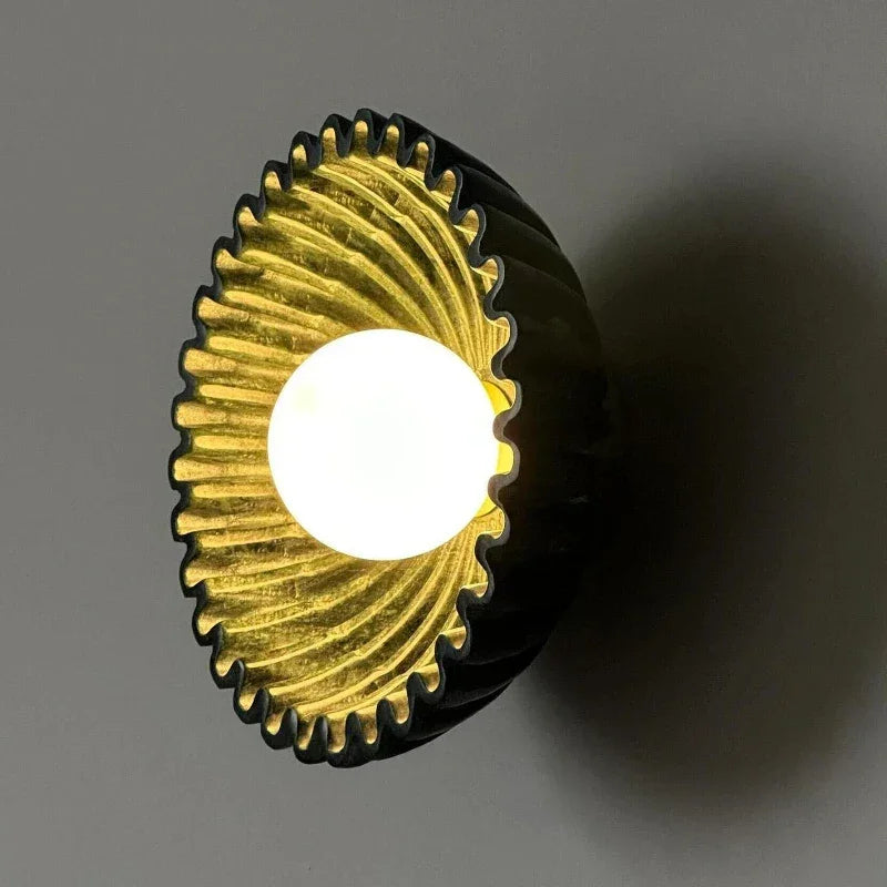 Yelsona Wall Lamp