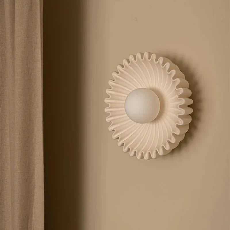 Yelsona Wall Lamp