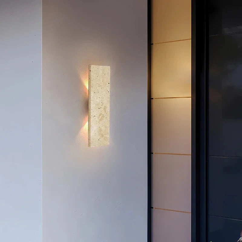 Yeltanta Wall Lamp