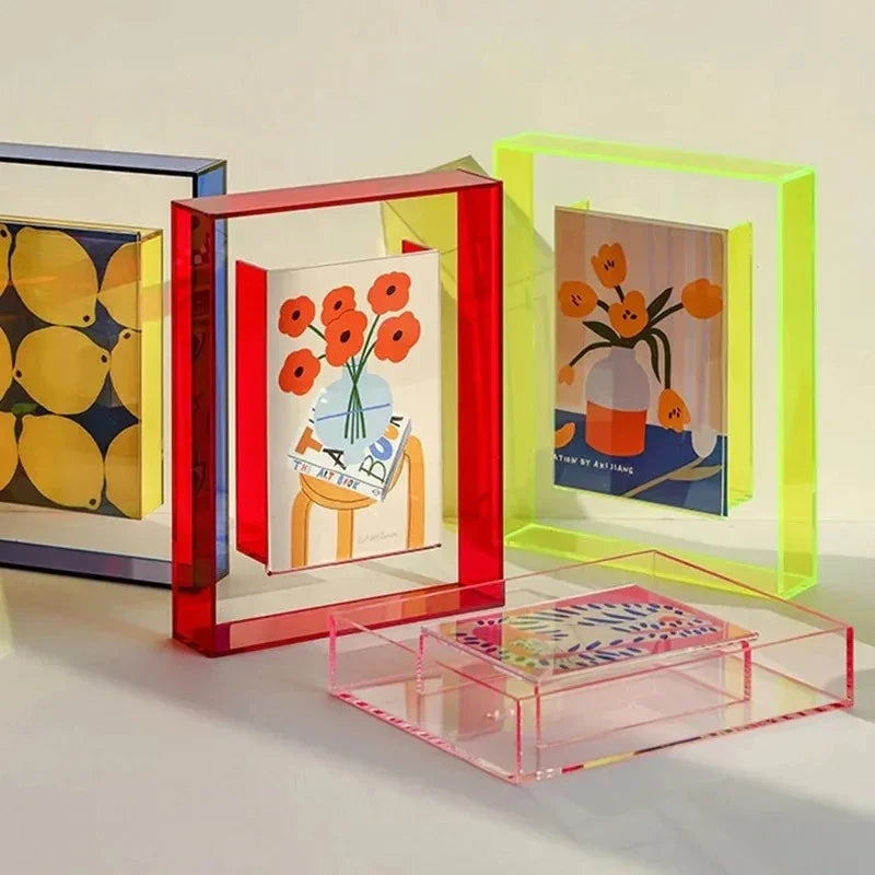 Yeltita Frame Collection