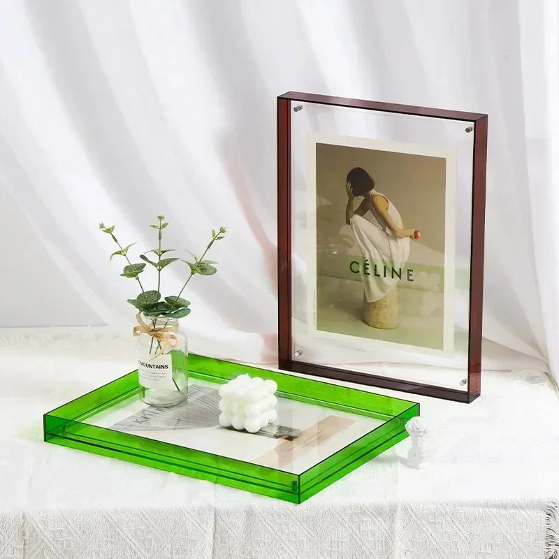 Yeltita Frame Collection