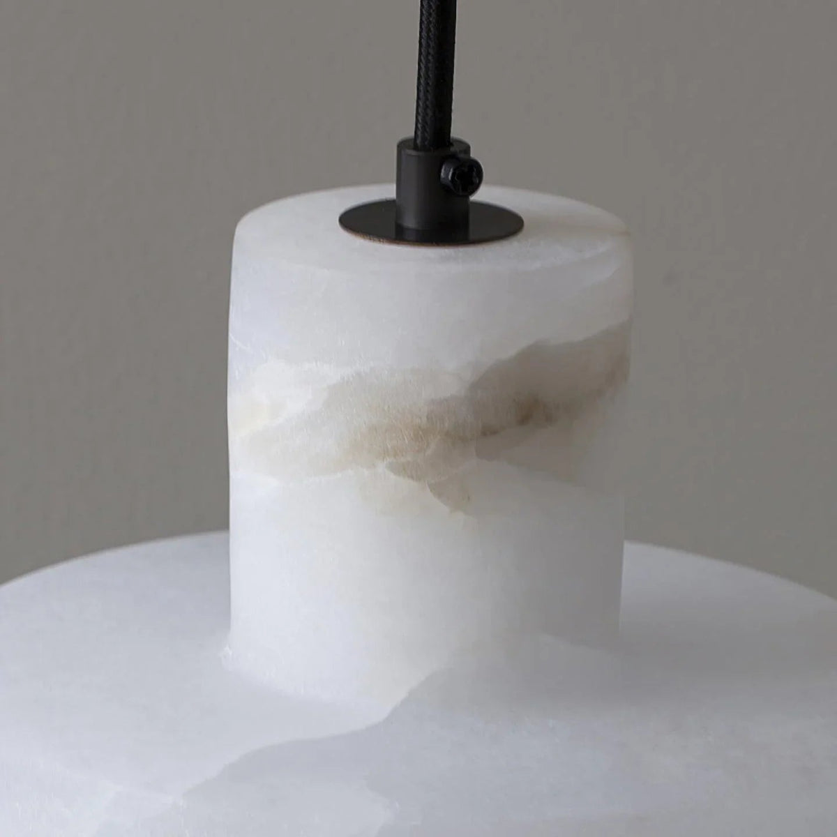 Yelveda Marble Pendant Lamp